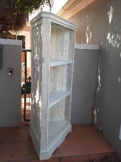 Custom-corner-bookcase